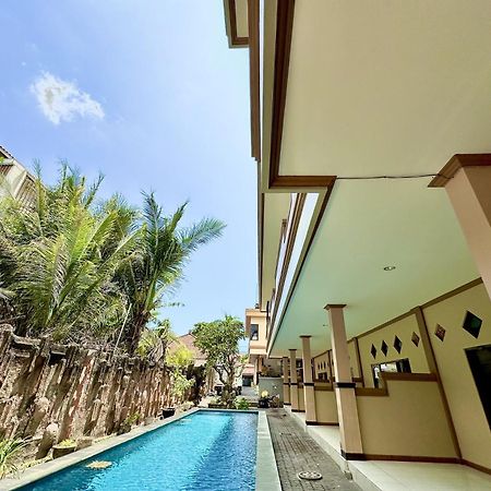 Taxa Raya Guest House Legian Dış mekan fotoğraf